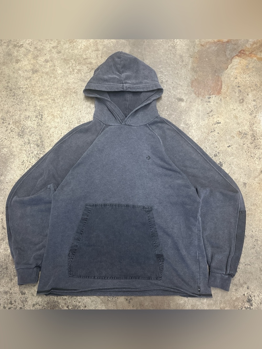 Y2K Converse Hoodie Men’s Small Black Faded Lightweight Skater Streetwear Comfy